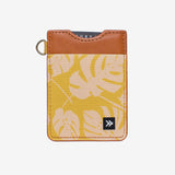 Thread Wallets Vertical Card Holder 2022/2023