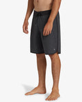 Billabong 73 Pro 19" Boardshorts Black