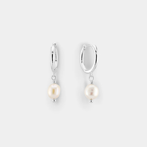 Get Back Shoreline Pearl Silver Huggie Hoop Earrings