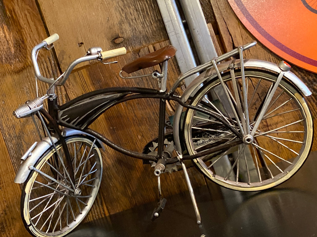 Classic Vintage Beach Cruiser 11